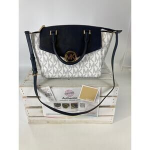 MICHAEL KORS, LARGE SIGNATURE PRINT LEATHER CROSSBODY BAG
